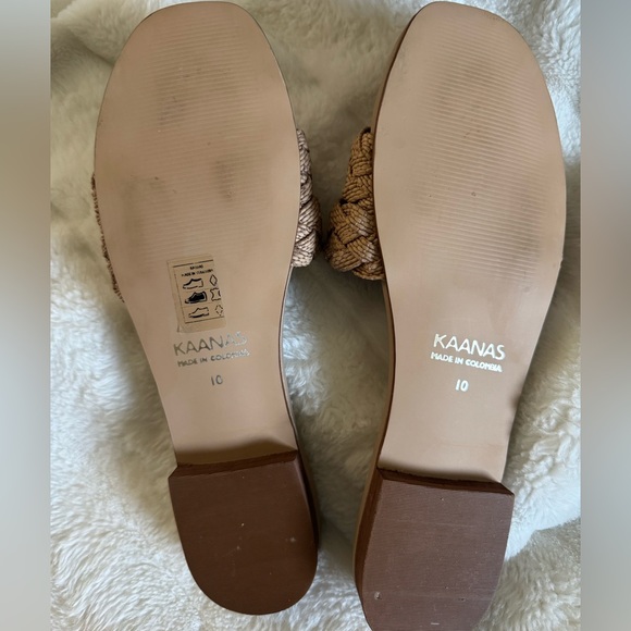 Women's Papagayo Double Braid Slide Sandals In Camel 🐫 - Picture 6 of 9